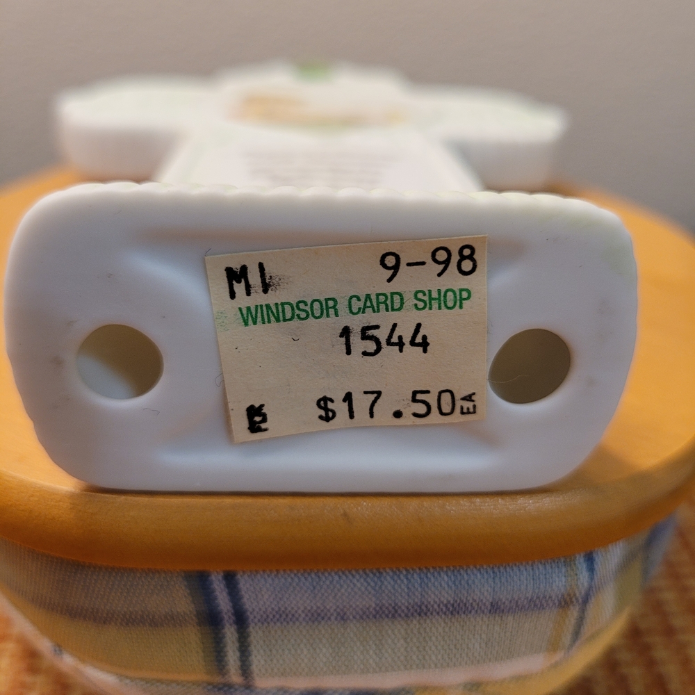 VTG Precious Moments Monthly Standing Cross, August, 1995, Enesco, Like New - Picture 10 of 11